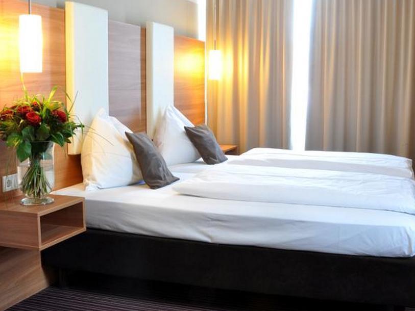 Cristal Hotel München